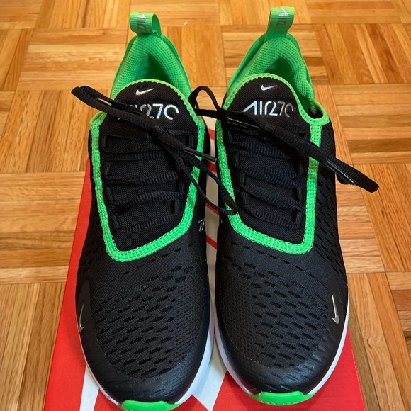 Nike Air Max 270 black and green - Size 6Y/ Women’s 7.5 - Picture 2 of 9